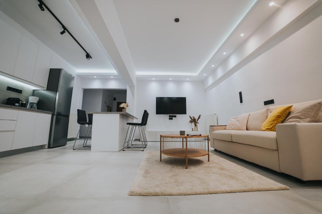 סלוניקי Luxury And Spacius Apartment מראה חיצוני תמונה