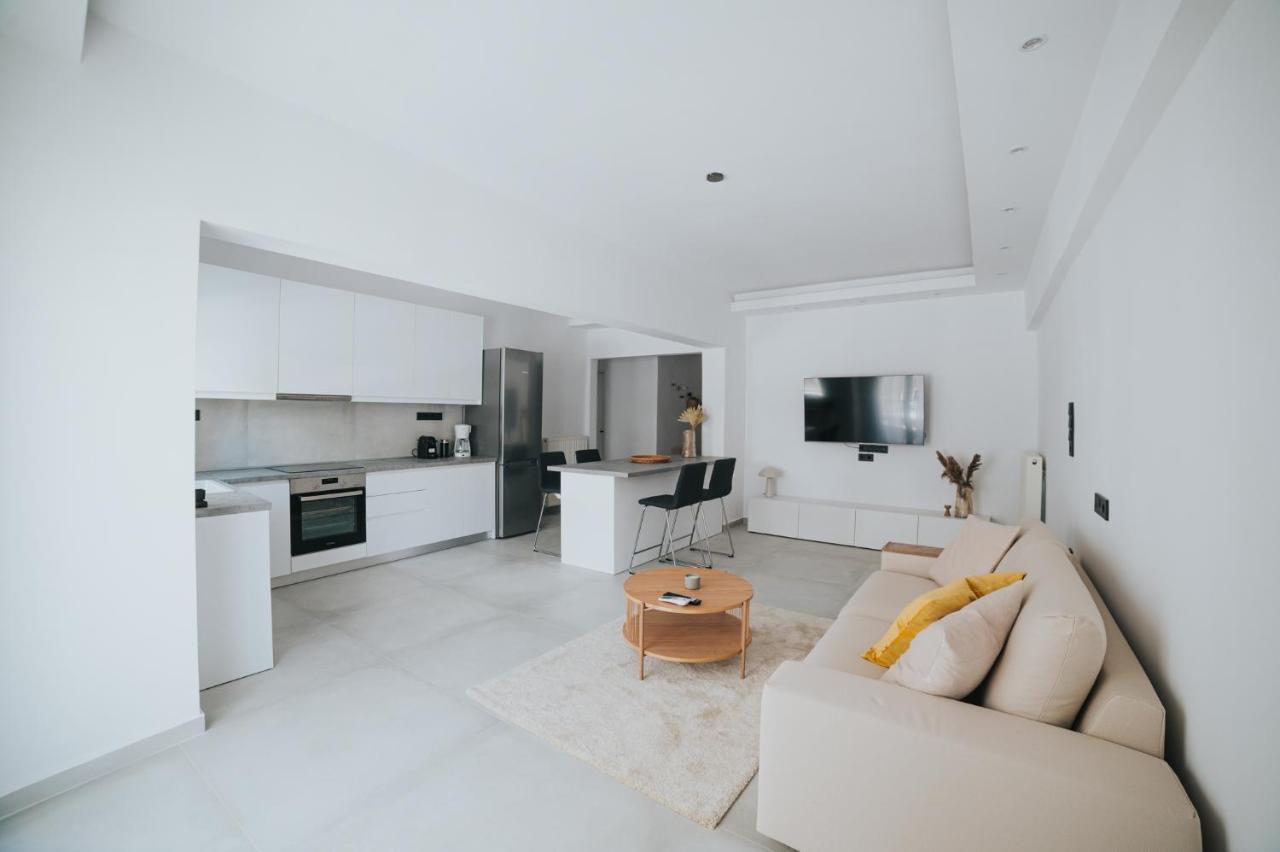 סלוניקי Luxury And Spacius Apartment מראה חיצוני תמונה
